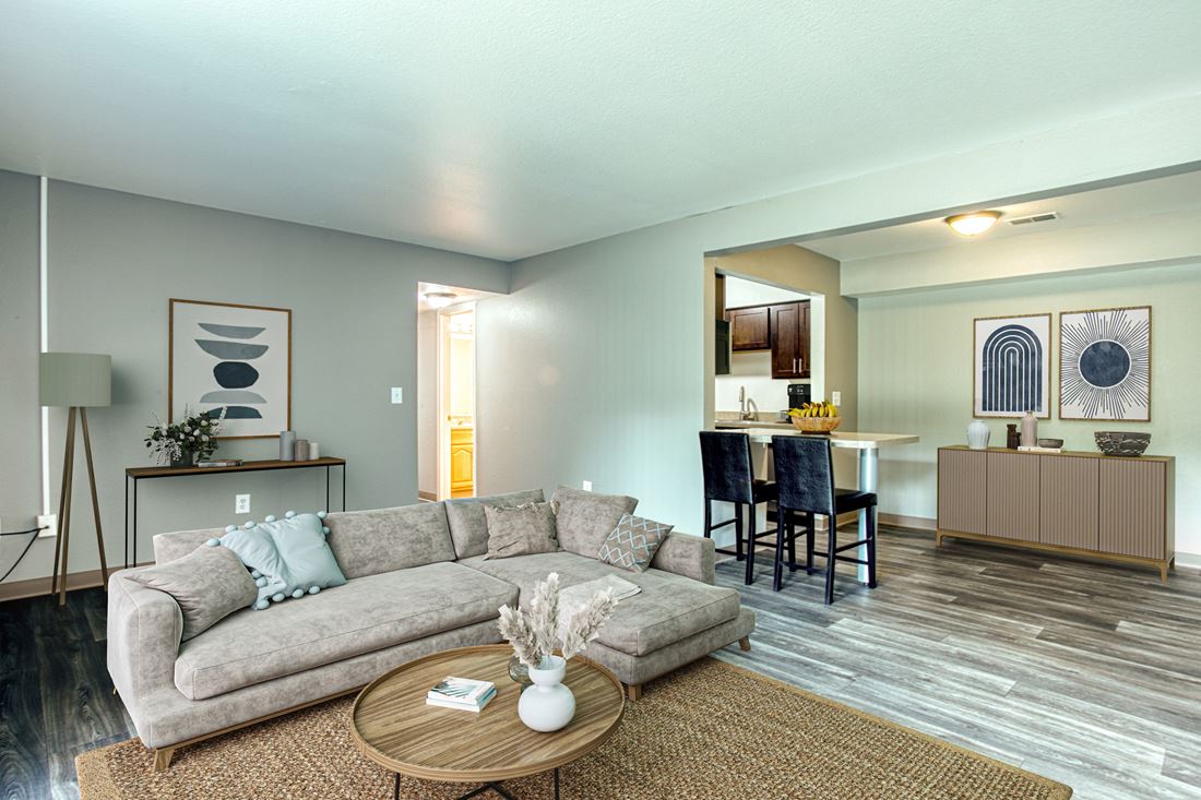 Western Pines Apartments photo
